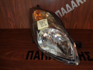 toyota-yaris-2009-2011-fanari-empros-dexi-2  